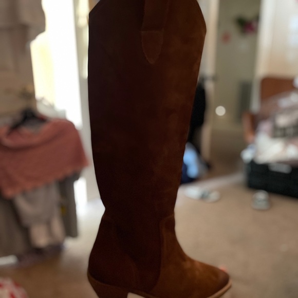 Free People Suede Tan Boots - Picture 3 of 4